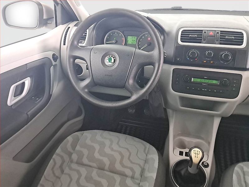 Škoda Fabia (2008) 1.2 12V, po STK, zamluveno - fotka 7 z 16