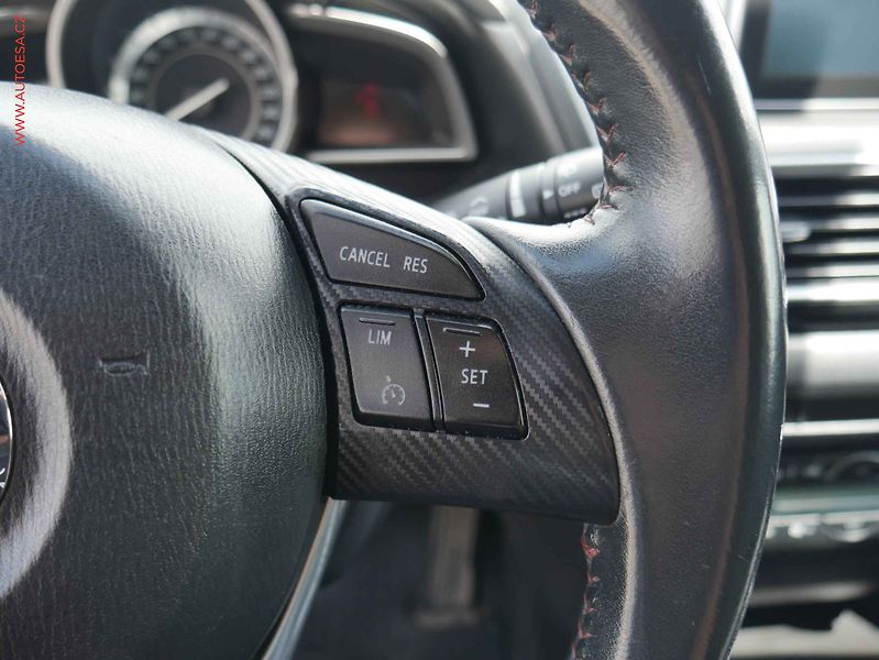 Mazda 3 (2014) 2.0i, ČR, AC, bixen - fotka 17 z 22