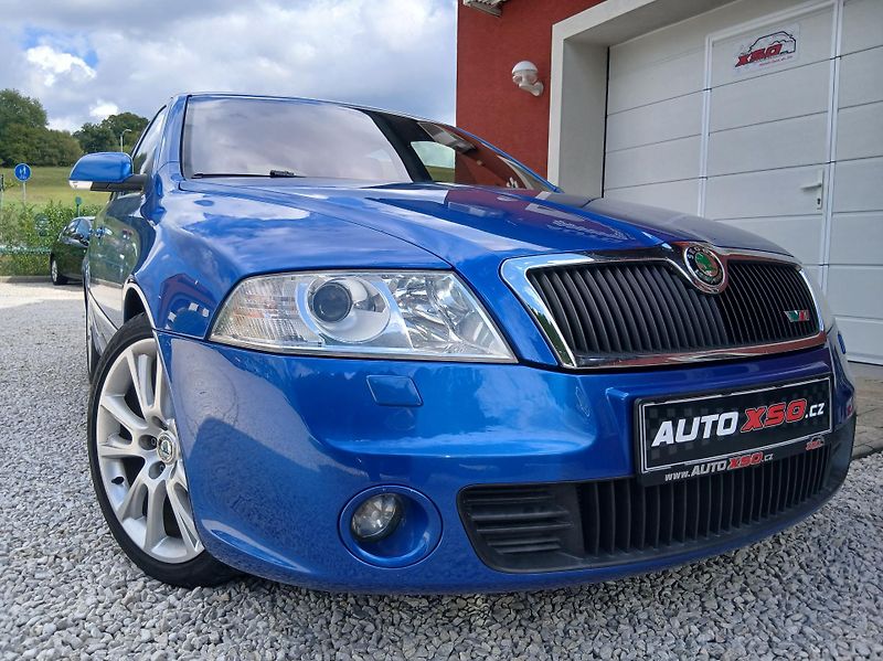 Škoda Octavia 2.0 TFSi RS - fotka 1 z 34
