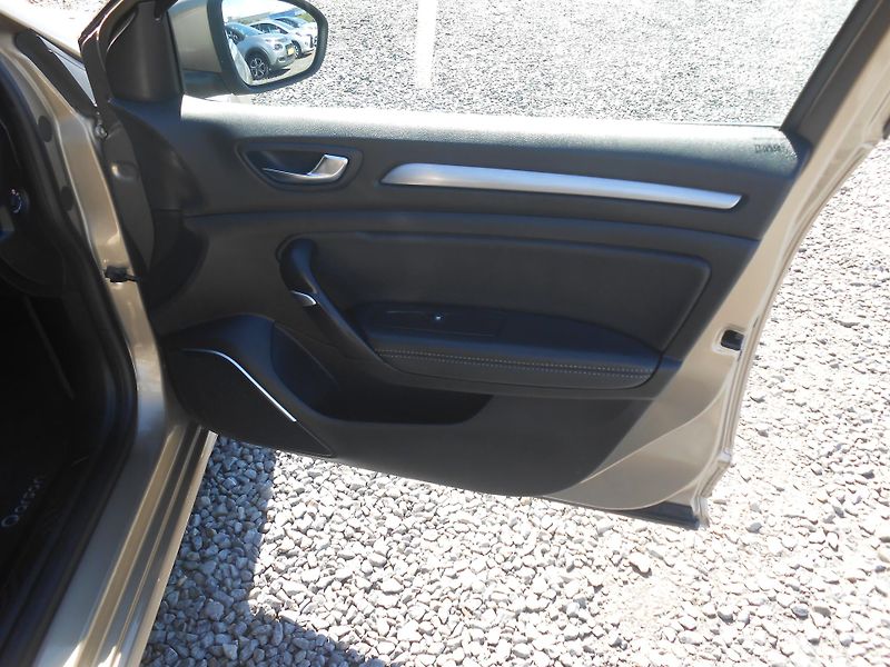 Renault Mégane dci,automat,FULL LED, - fotka 18 z 40