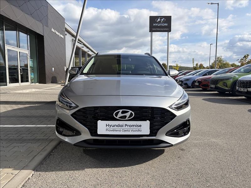 Hyundai i30 (2026) 1,6 T-GDI DCT  WG FL Go Czech - fotka 5 z 23