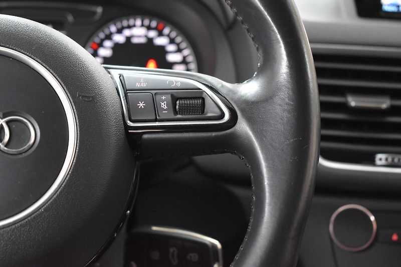 Audi Q3 2.0TDI 110kW QUATTRO*2xKOLA*ČR - fotka 19 z 43