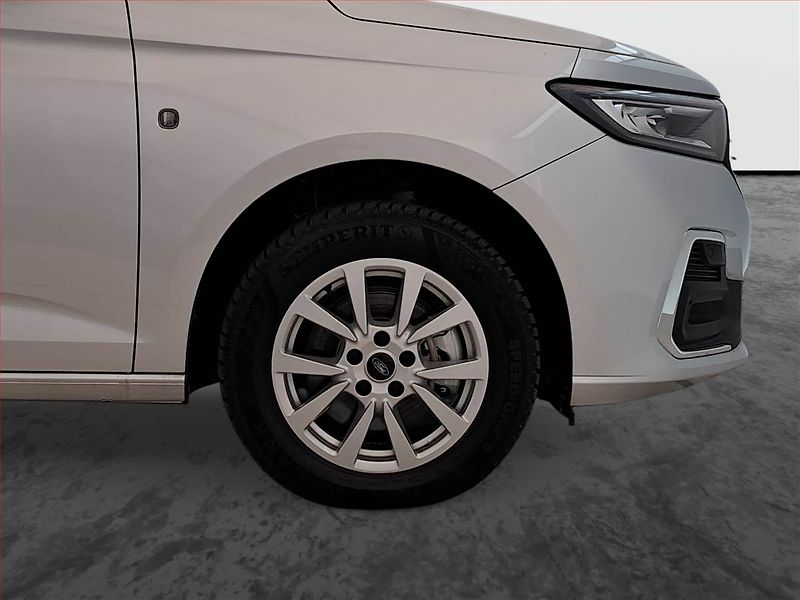 Ford Tourneo Connect (2023) 2.0 EcoBlue - fotka 15 z 21