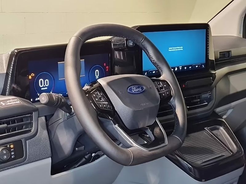 Ford Tourneo Custom (2026) Nugget Titanium 320 L2 - fotka 9 z 12