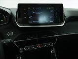 Peugeot 208 (2021) 50 kWh, SoH 90%, Automat - náhled 11