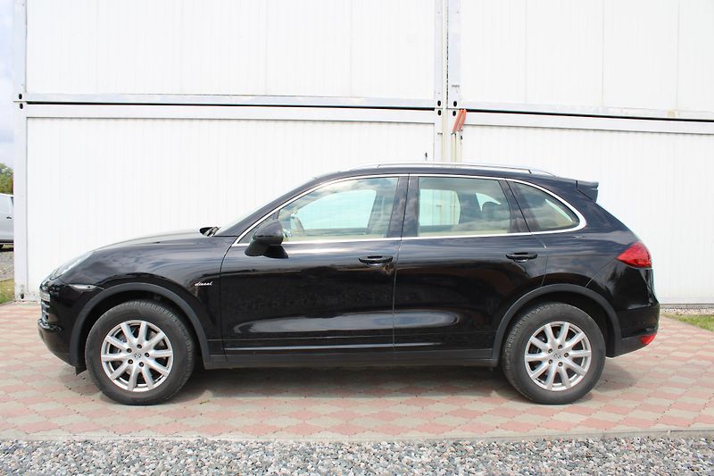 Porsche Cayenne 3,0 TDI 4x4 Webasto N.Rozvody - fotka 6 z 25