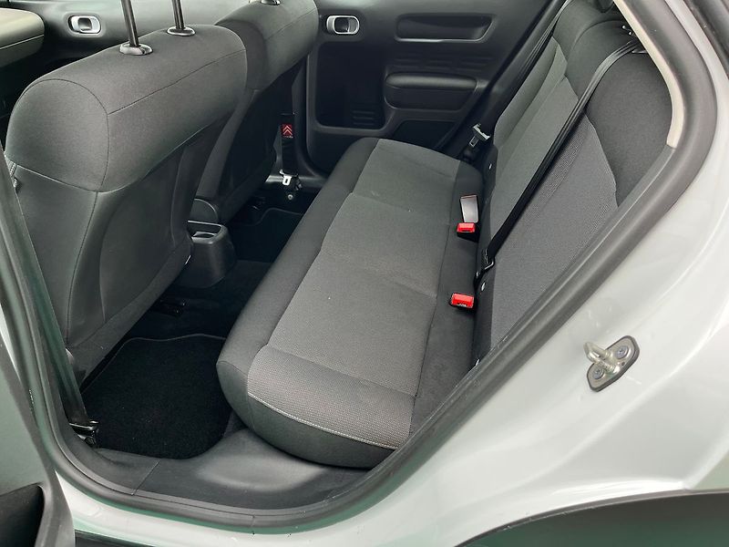 Citroën C4 Cactus 1.2, 60kW, Klima, Navi - fotka 7 z 20