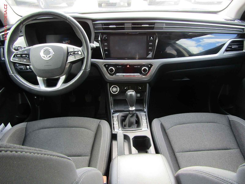 SsangYong Korando (2025) 1.5 T-GDI, ČR, STK1/29 - fotka 8 z 19