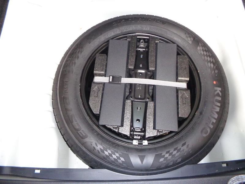 Škoda Octavia Combi IV 2.0 TDI DSG STYLE  11 - fotka 26 z 29