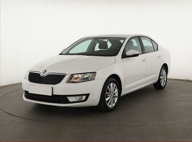 Škoda Octavia (2013) 1.2 TSI, Serv.kniha, Tempomat - fotka 2 z 15