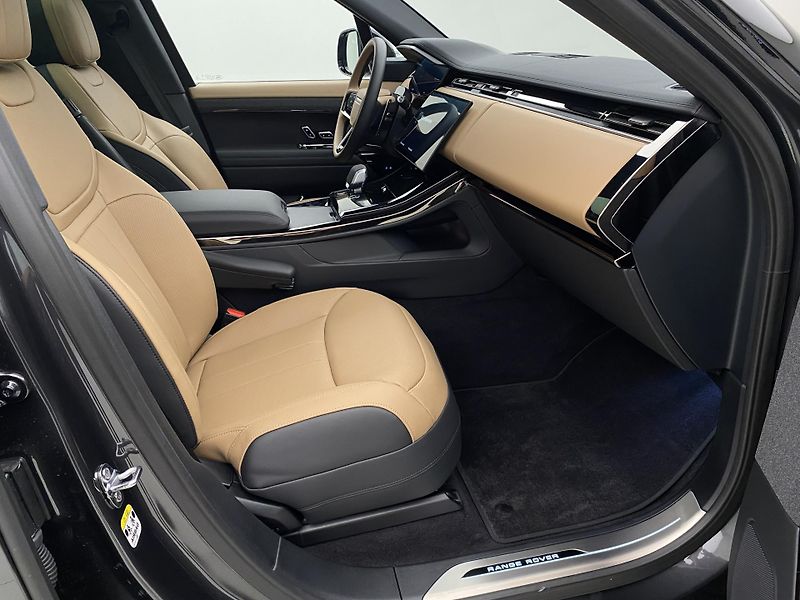 Land Rover Range Rover Sport (2026) D300 DYNAMIC SE AWD  - fotka 58 z 66