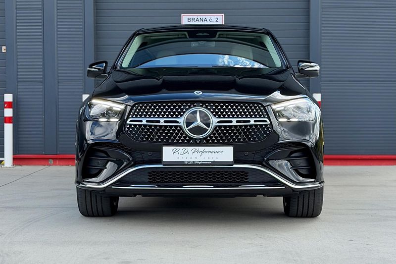 Mercedes-Benz GLE (2025) GLE 450d Coupe 4Matic AMG Line - fotka 13 z 60