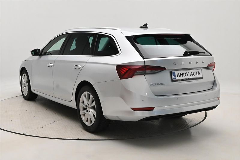 Škoda Octavia 2,0 TDI 85 kW VIRTUAL NAVI Zár - fotka 7 z 30