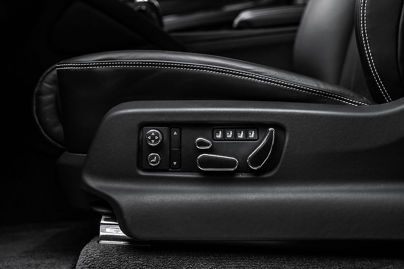 Bentley Bentayga First Edition - fotka 20 z 30