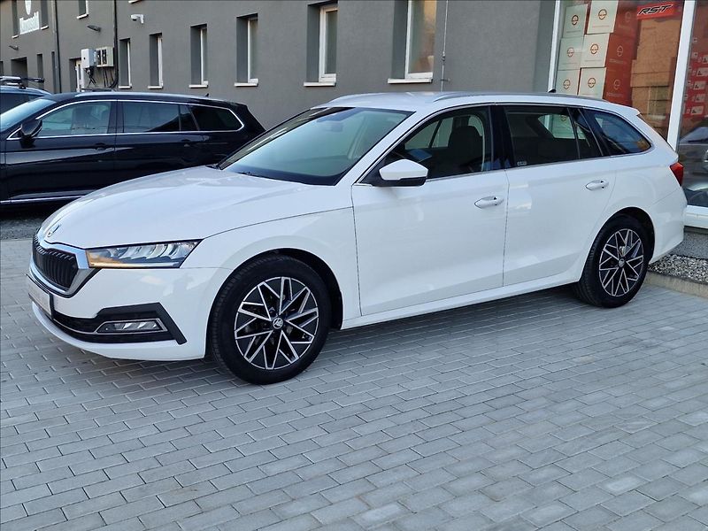 Škoda Octavia 2.0 TDI Style Combi,ČR,1.Maj. - fotka 6 z 49