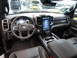 Dodge RAM (2025) 5.7 V8 Laramie 6 LIFT LPG - náhled 23