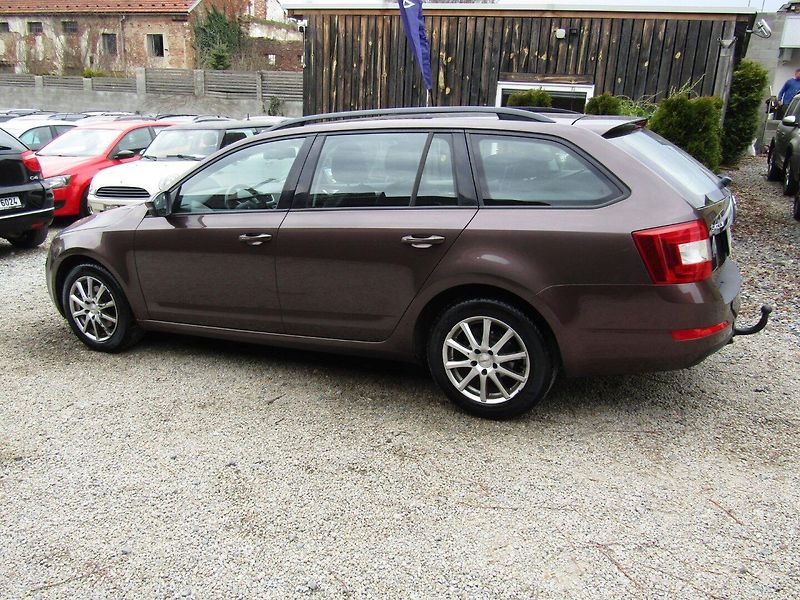 Škoda Octavia (2013) 1.2 TSI 77kW - fotka 4 z 36