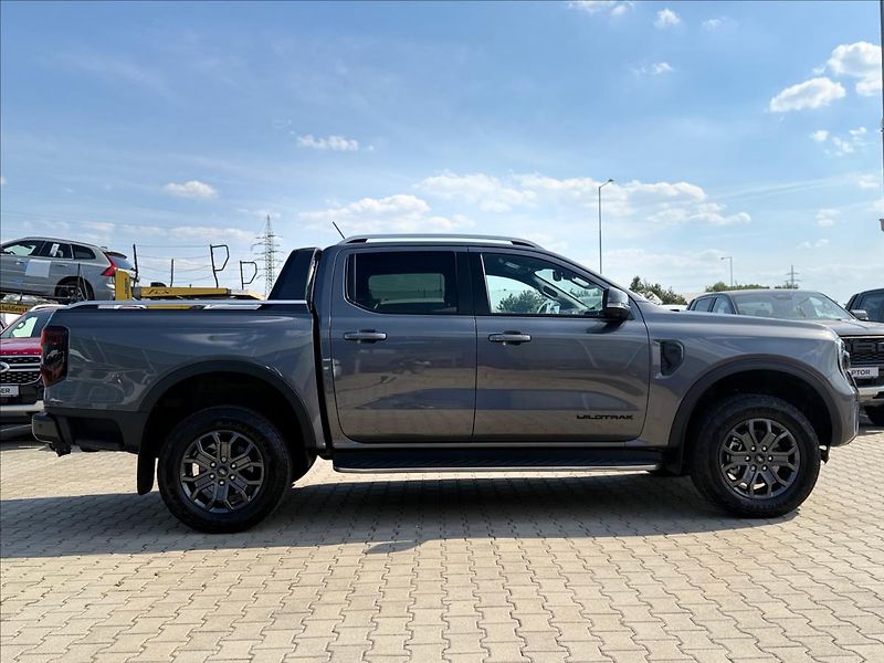 Ford Ranger 3,0 EcoBlue 177 kW V6 Wildtrak - fotka 6 z 49