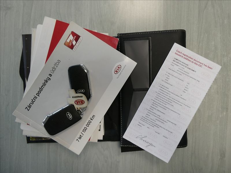 Kia Ceed 1,4 T-GDi 103kW EXCLUSIVE, ČR - fotka 40 z 42