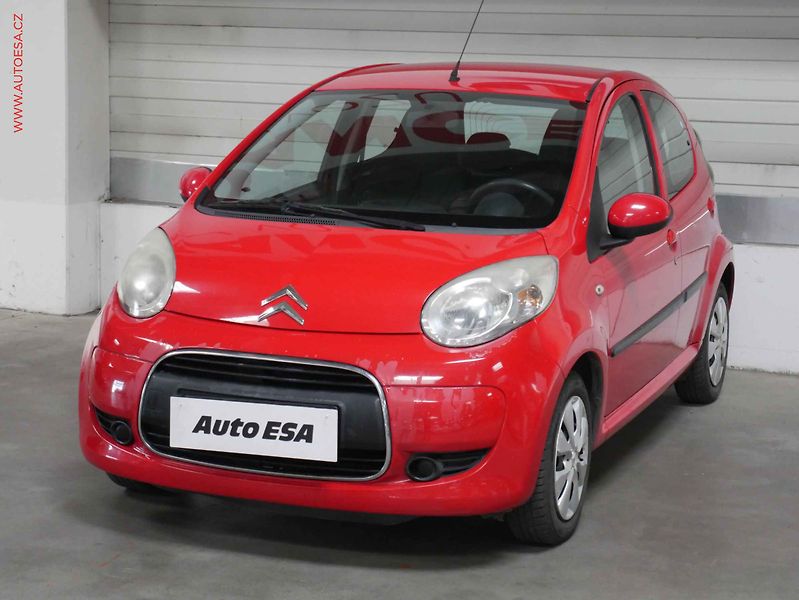 Citroën C1 (2010) 1.0 i, 1.maj,ČR, AC - fotka 3 z 14