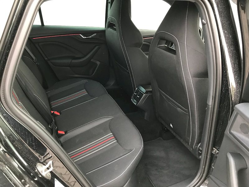 Škoda Kamiq (2025) MC TS 110/1.5 A7F - fotka 12 z 27