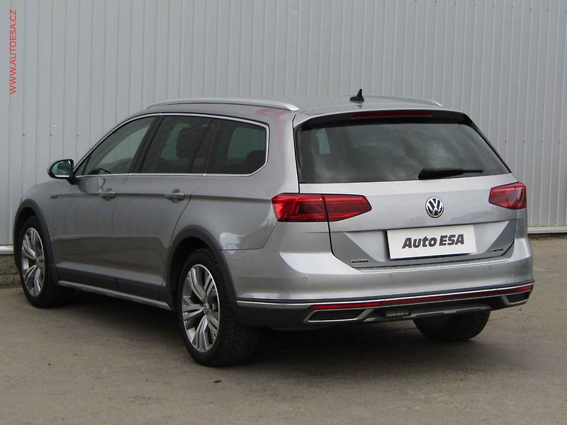 Volkswagen Passat (2020) 2.0 TDi 4x4, ČR, Alltrack - fotka 6 z 21