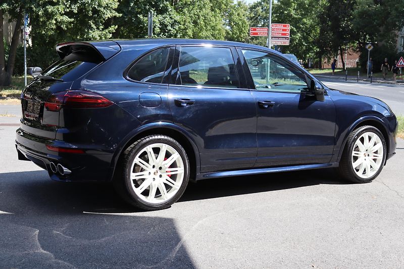 Porsche Cayenne GTS 3.6 V6 324kW 4x4 - fotka 10 z 50