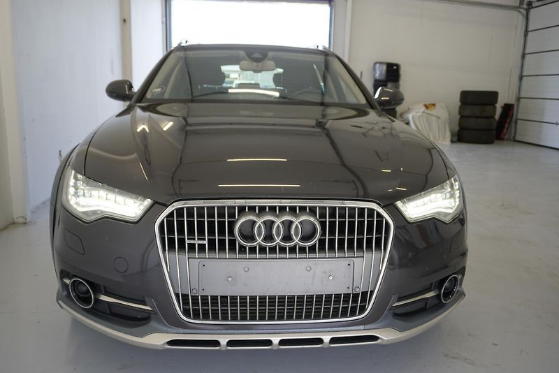 Audi A6 Allroad 3.0 TDi S LINE QUTTRO AUTOMAT - fotka 3 z 36