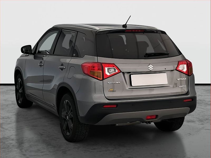 Suzuki Vitara (2017) 1.4 BoosterJet, 4X4 - fotka 4 z 17