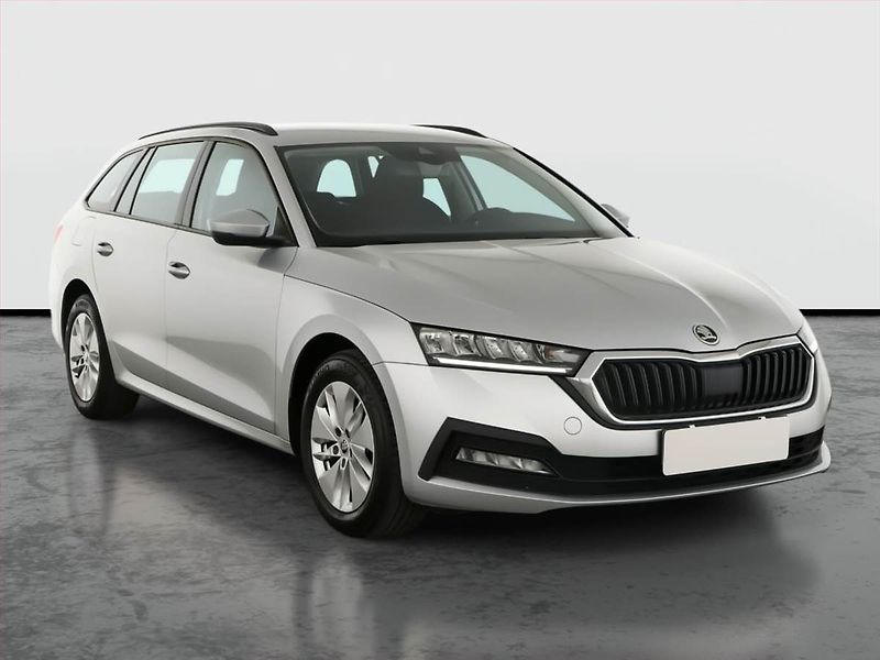 Škoda Octavia (2022) Ambition 2.0 TDI, ČR,1.maj - fotografie inzerátu