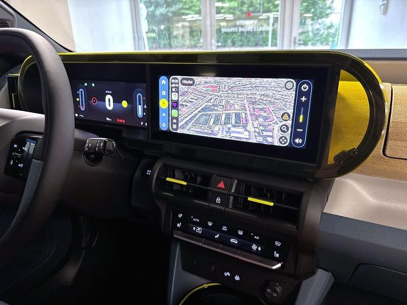 Fiat Grande Panda (2026) 1.2 Turbo Hybrid 110k MHEV eDC - fotka 12 z 19