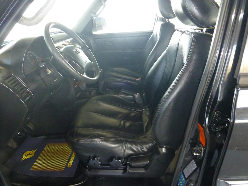 Hyundai Terracan (2002) 2.9CRDi*TAŽNÉ*KLIMA*4X4*NAVIGA - fotka 10 z 24