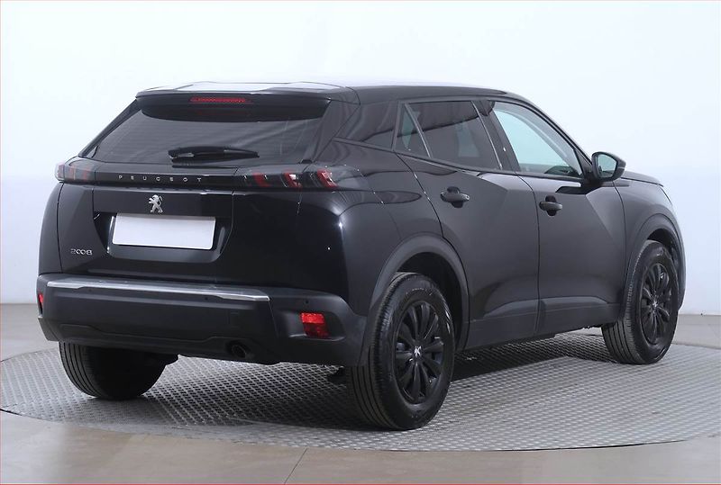 Peugeot 2008 (2020) 1.2 PureTech, Serv.kniha - fotka 5 z 20