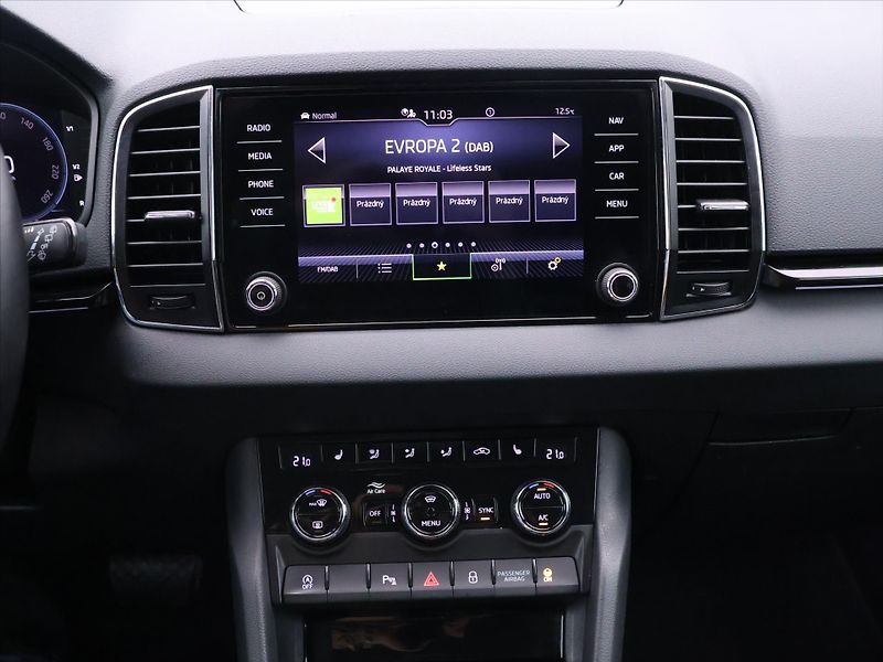 Škoda Karoq 2,0 TDI 110kW DSG 4x4 Style DP - fotka 20 z 34
