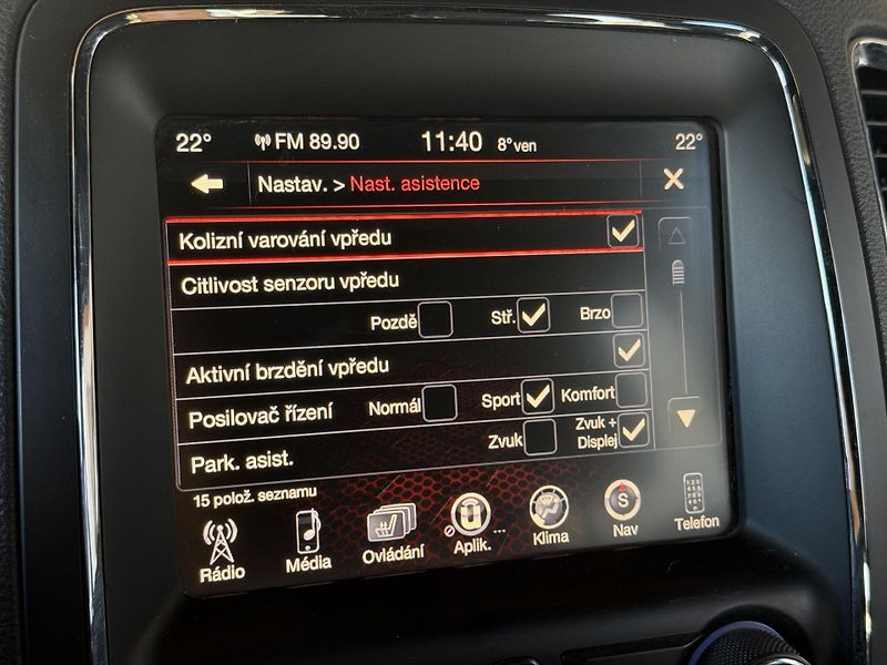 Dodge Durango  5,7 Hemi R/T 4x4 - fotka 15 z 35