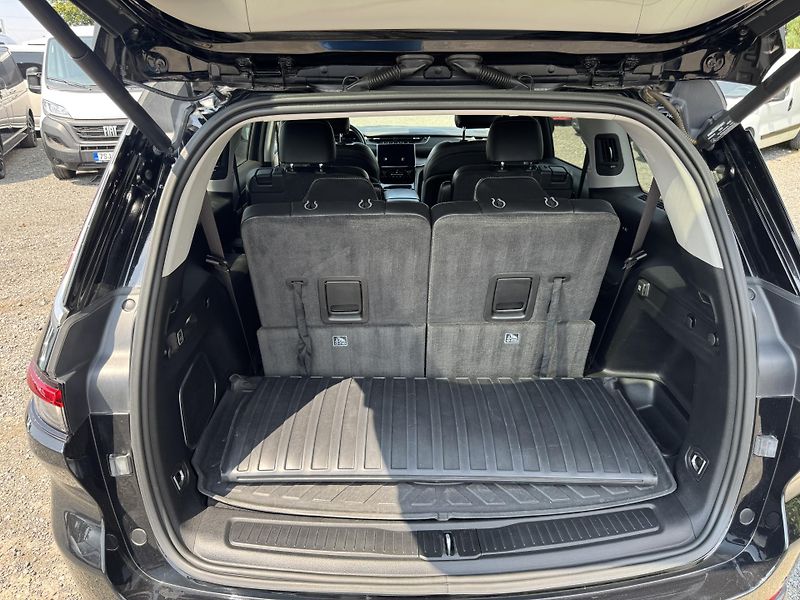 Jeep Grand Cherokee 3.6 V6 L, 6 míst, 4x4 - fotka 10 z 50