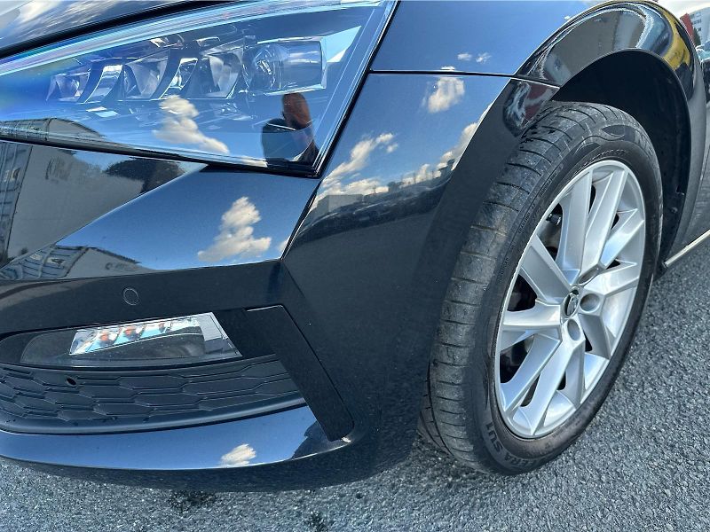 Škoda Scala 1,0 TSI 81kW STYLE PLUS - fotka 19 z 25