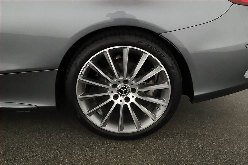 Mercedes-Benz Třídy C (2016) C 400 4MATIC - fotka 12 z 21