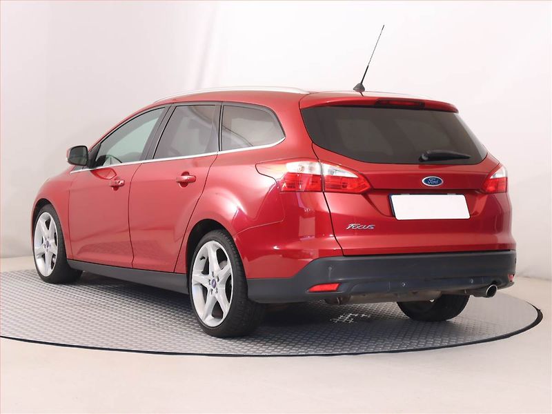 Ford Focus (2012) 2.0 TDCi, Automat, Serv.kniha - fotka 4 z 20