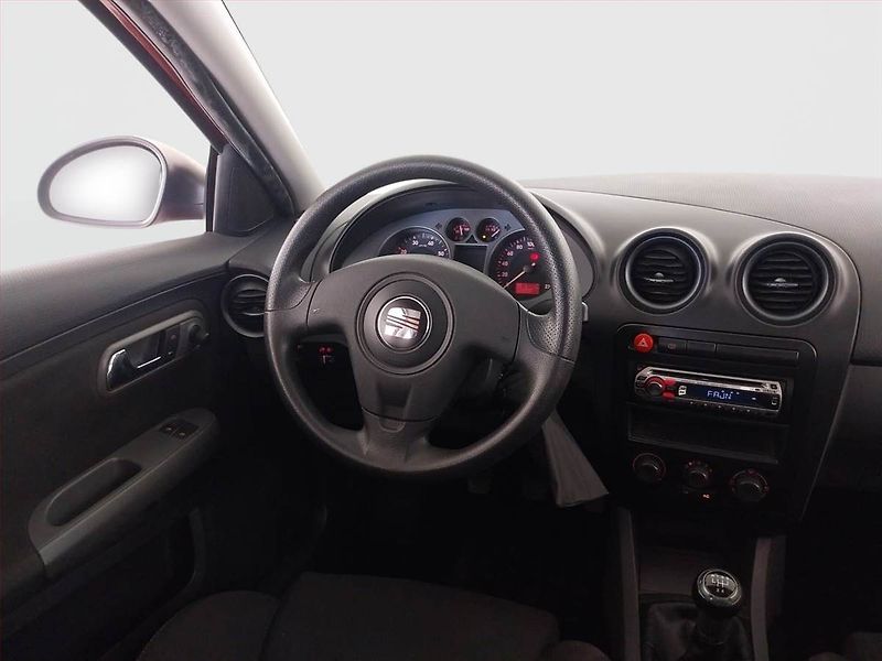 Seat Ibiza (2008) 1.4 16V, Serv.kniha, po STK - fotka 7 z 16
