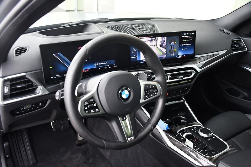 BMW Řada 3 320d xDrive MSPORT ČR 3LZÁRUKA - fotka 15 z 46