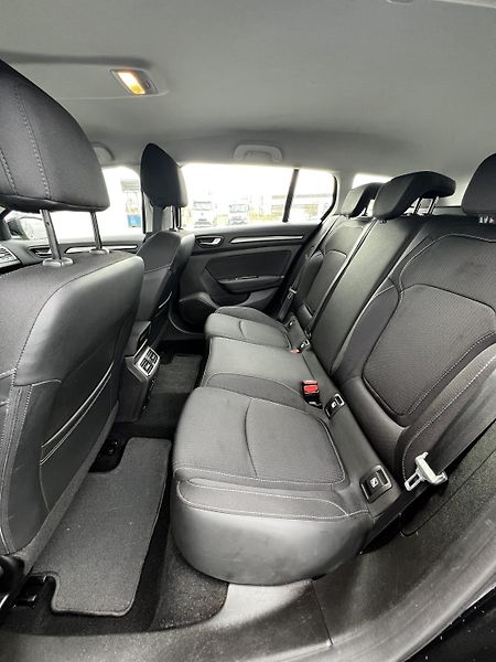 Renault Mégane 1.3TCe Business 1.Maj DPH TZ - fotka 20 z 23