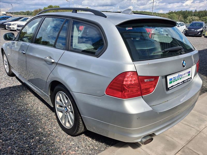 BMW Řada 3 2,0 - fotka 5 z 15