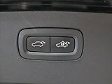 Volvo XC90 2.0 B6 220kW R-Design CZ Aut. - náhled 11