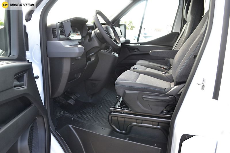 Renault Master 2.0dCi- 125KW IZOTERMICKÁ SKŘÍ - fotka 31 z 65