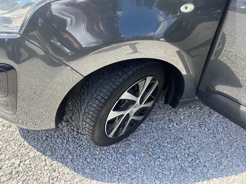 Citroën C3 Picasso 1.4VTi,SERVISKA,ČR - fotka 22 z 26
