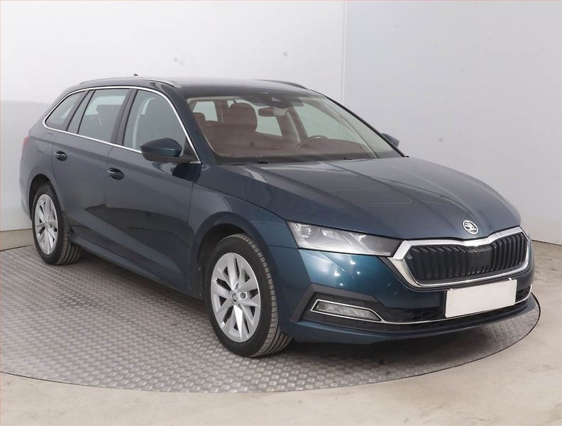 Škoda Octavia (2023) 2.0 TDI, Automat, ČR,1.maj - fotografie inzerátu