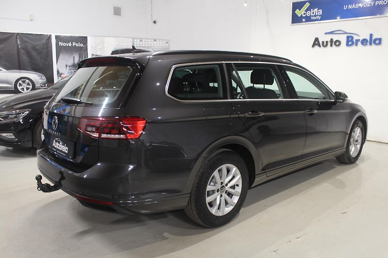 Volkswagen Passat (2022) 2.0TDI DSG Display Nez.Topení - fotka 13 z 36