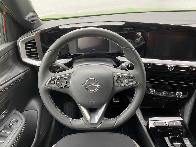 Opel Mokka (2023) 1.2 T, Exclusive, AT, LED - fotka 11 z 18