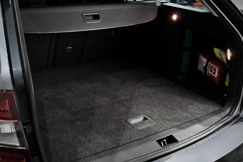 Škoda Octavia 3 FL Combi 1.4 TSI 110 kW DSG - fotka 43 z 43